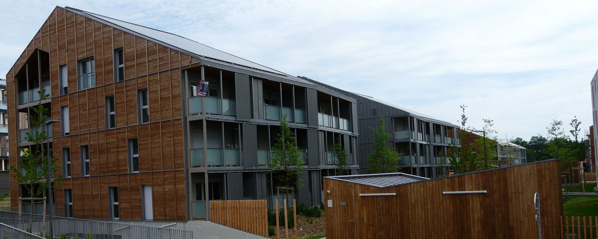 Résidences à Carquefou visent Passivhaus : ISO-BLOCO ONE d'ISO-Chemie étanchéifie 576 menuiseries